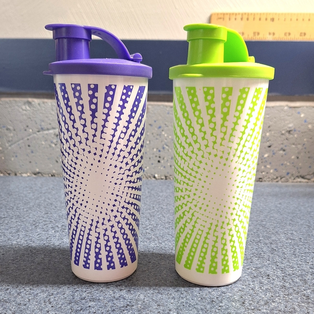 Tupperware "Sunburst" Flip-Top Tumbler Set, #5107L-4, #5107L-3